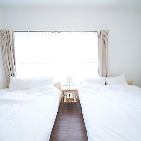 Househotel Ueno Iriya Tokyo Esterno foto