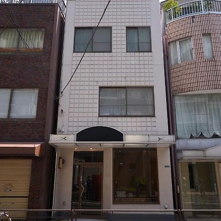 Househotel Ueno Iriya Tokyo Esterno foto