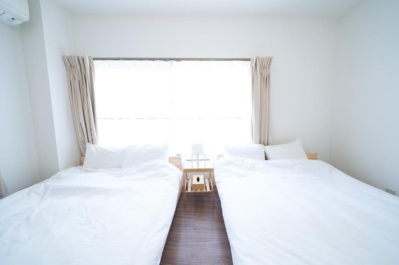Househotel Ueno Iriya Tokyo Esterno foto